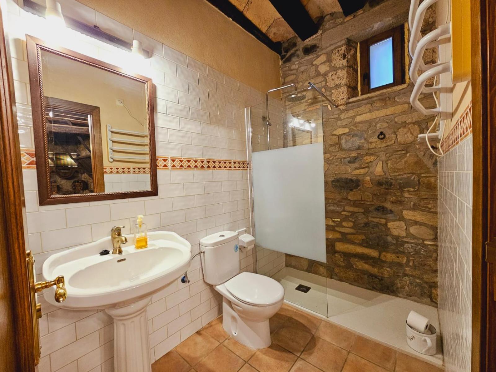 Lagar De Palacio Santa Cilia de Jaca Room photo